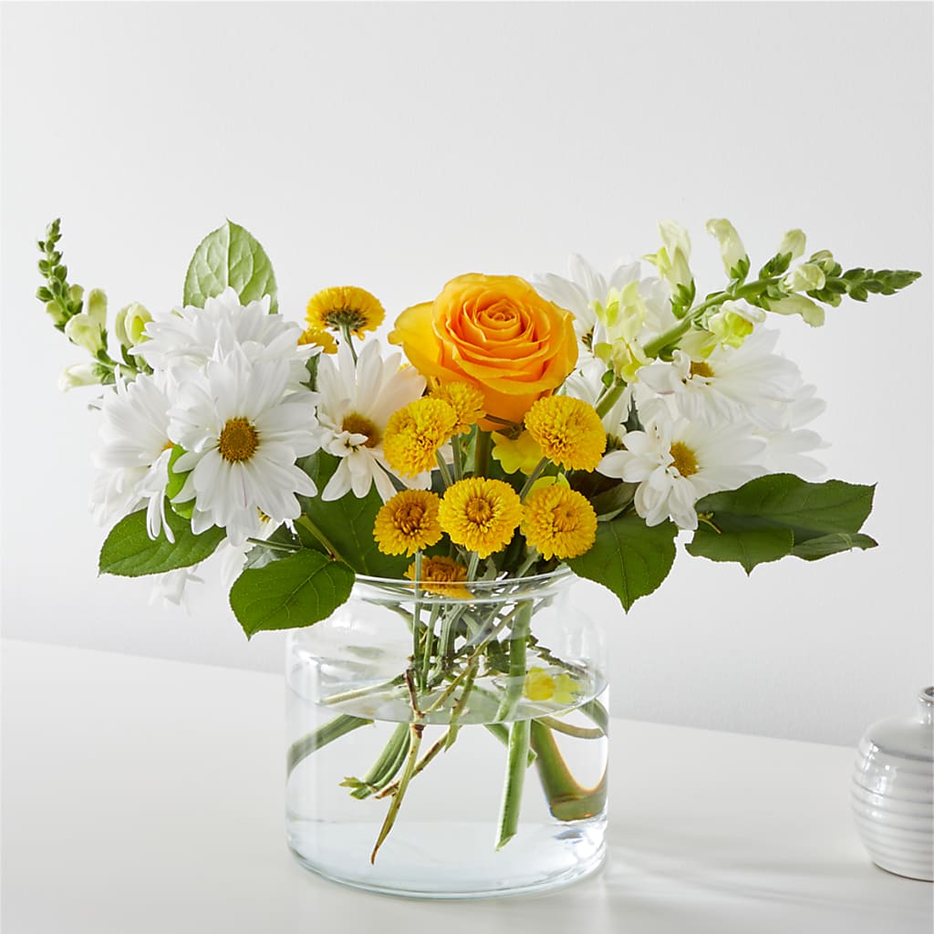 Sun Salutation Bouquet – Open Blooms Chantilly, Chantilly VA