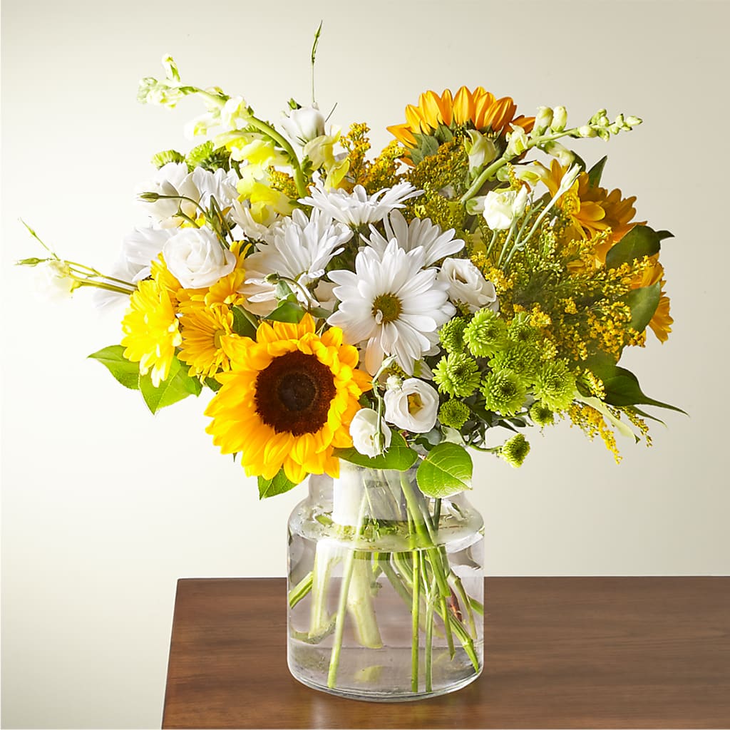 Hello Sunshine Bouquet – Open Blooms Chantilly, Chantilly VA
