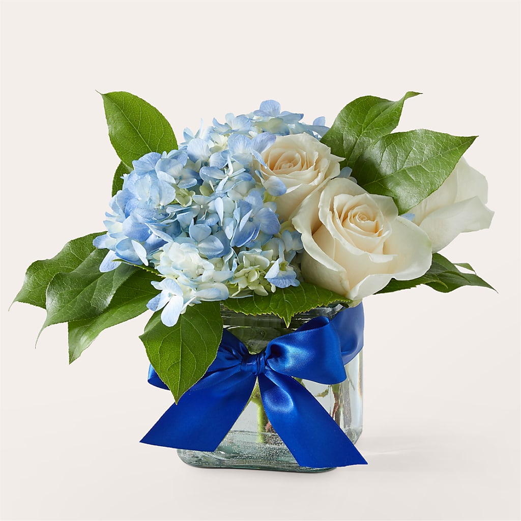 Sky Blue Delight Bouquet – Open Blooms Chantilly, Chantilly VA