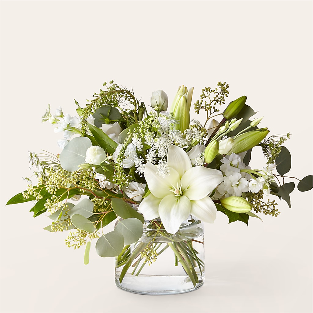 Alluring Elegance Bouquet – Open Blooms Chantilly, Chantilly VA