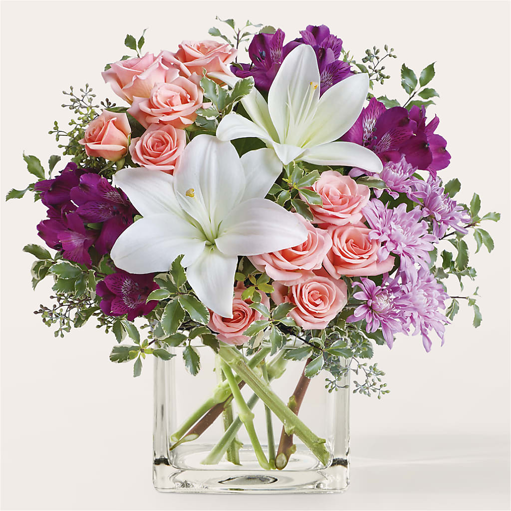 Mani Pedi Bouquet – Open Blooms Chantilly, Chantilly VA