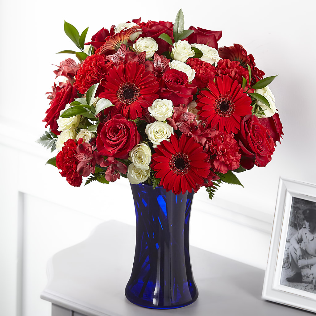 Hearts Embrace Bouquet – Open Blooms Chantilly, Chantilly VA