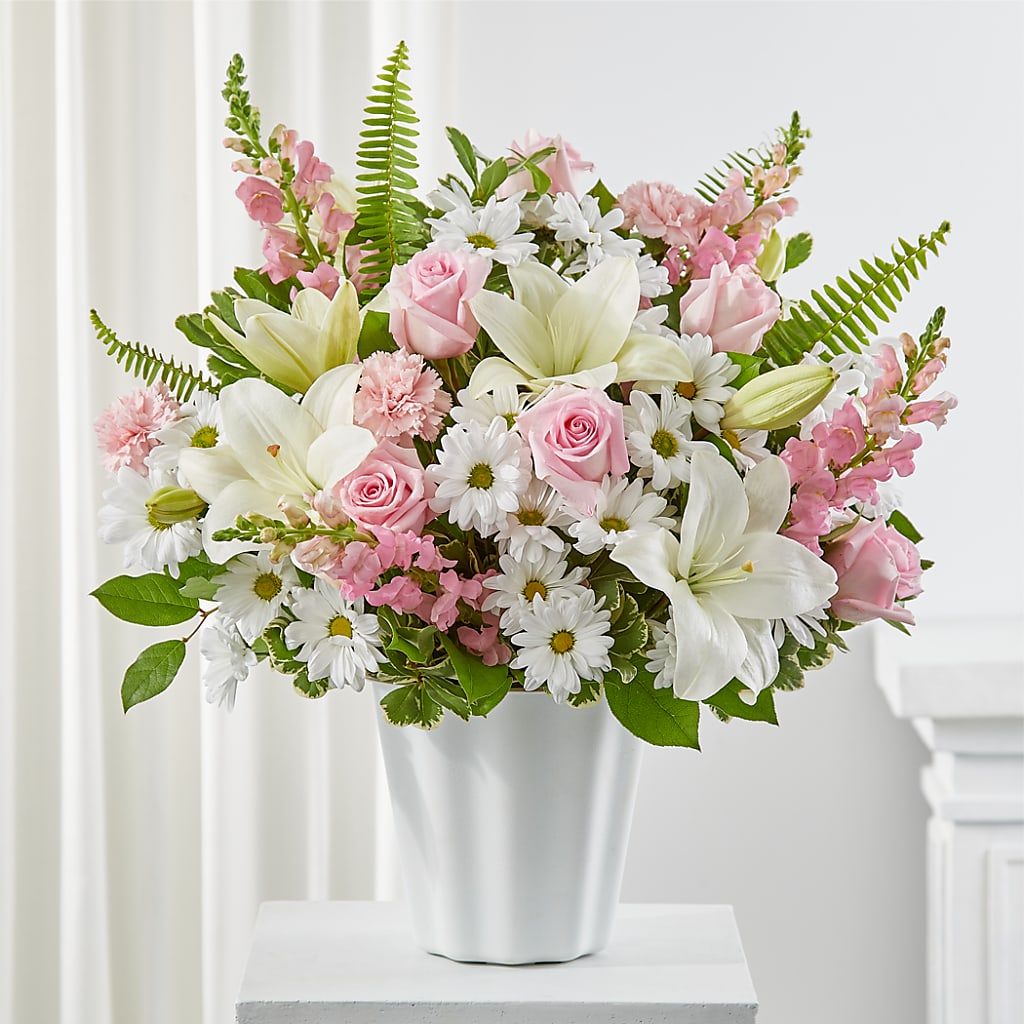 Soft Touch Tabletop Basket – Open Blooms Chantilly, Chantilly VA