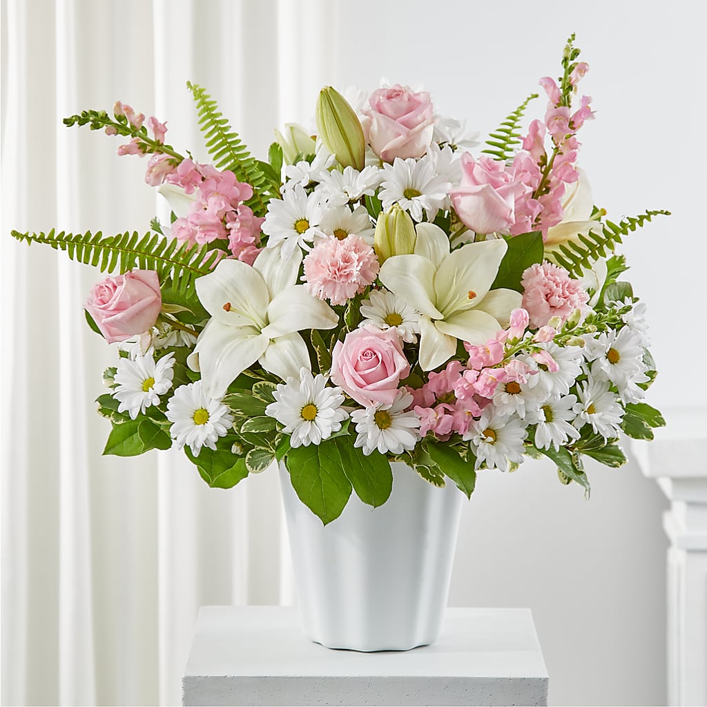 Soft Touch Tabletop Basket – Open Blooms Chantilly, Chantilly VA