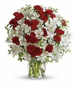 Endless Romance Bouquet - Greatest – Open Blooms Chantilly, Chantilly VA