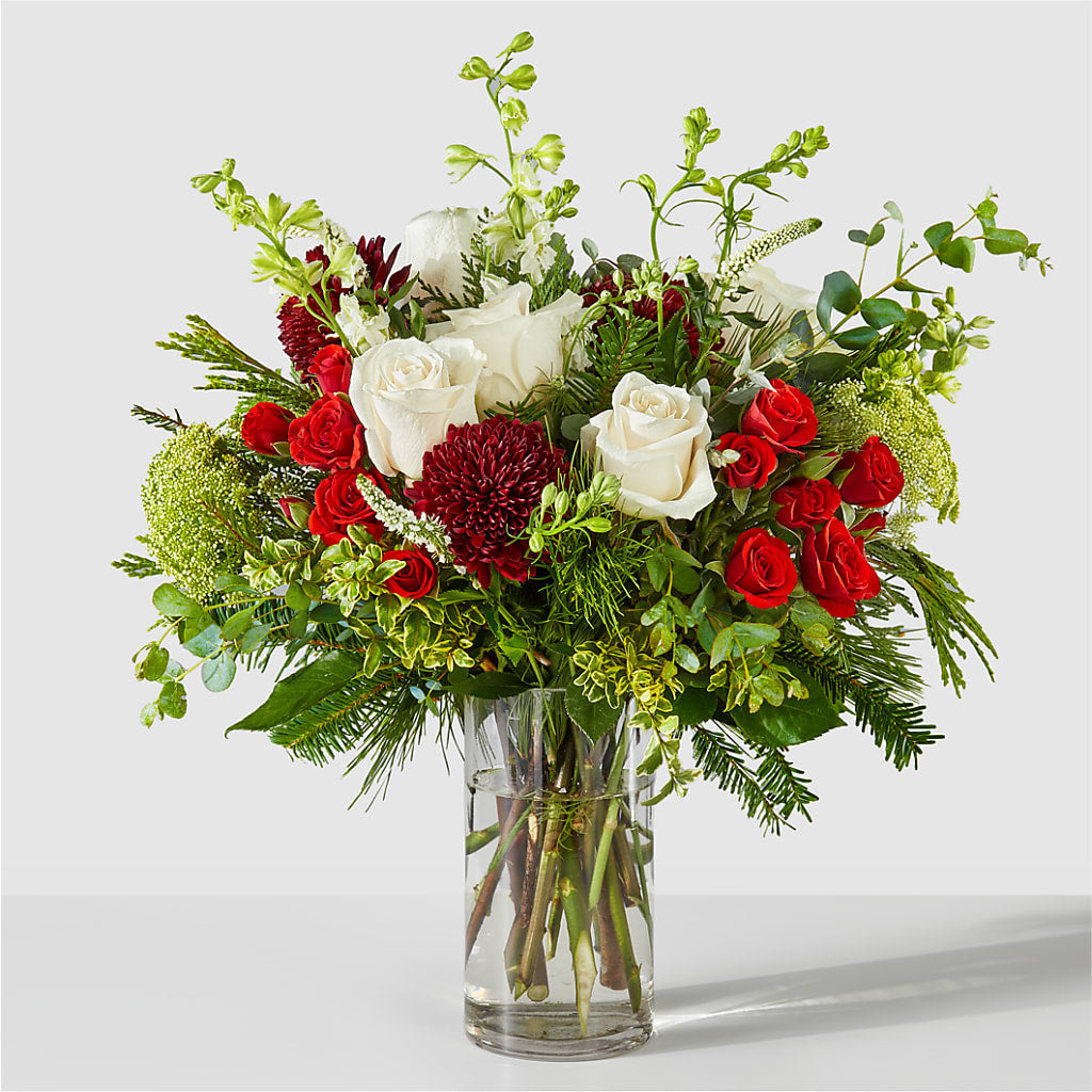 Favorite Traditions Bouquet – Open Blooms Chantilly, Chantilly VA