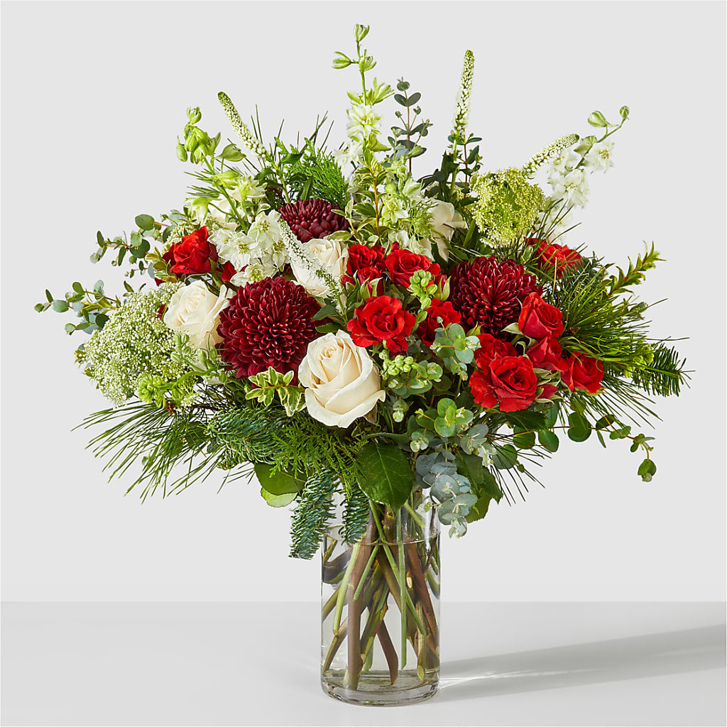 Favorite Traditions Bouquet – Open Blooms Chantilly, Chantilly VA