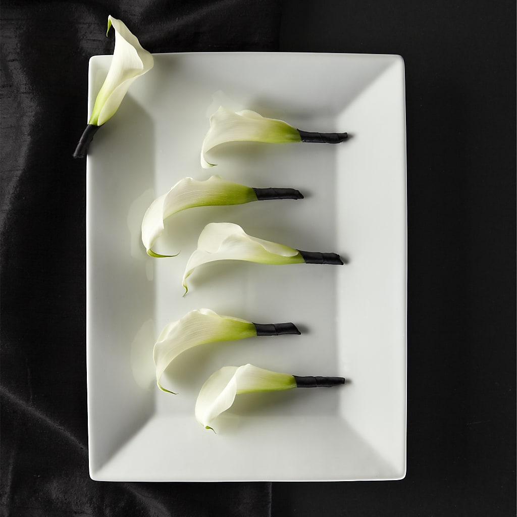 Calla Lily Promise Boutonniere – Open Blooms Chantilly, Chantilly VA