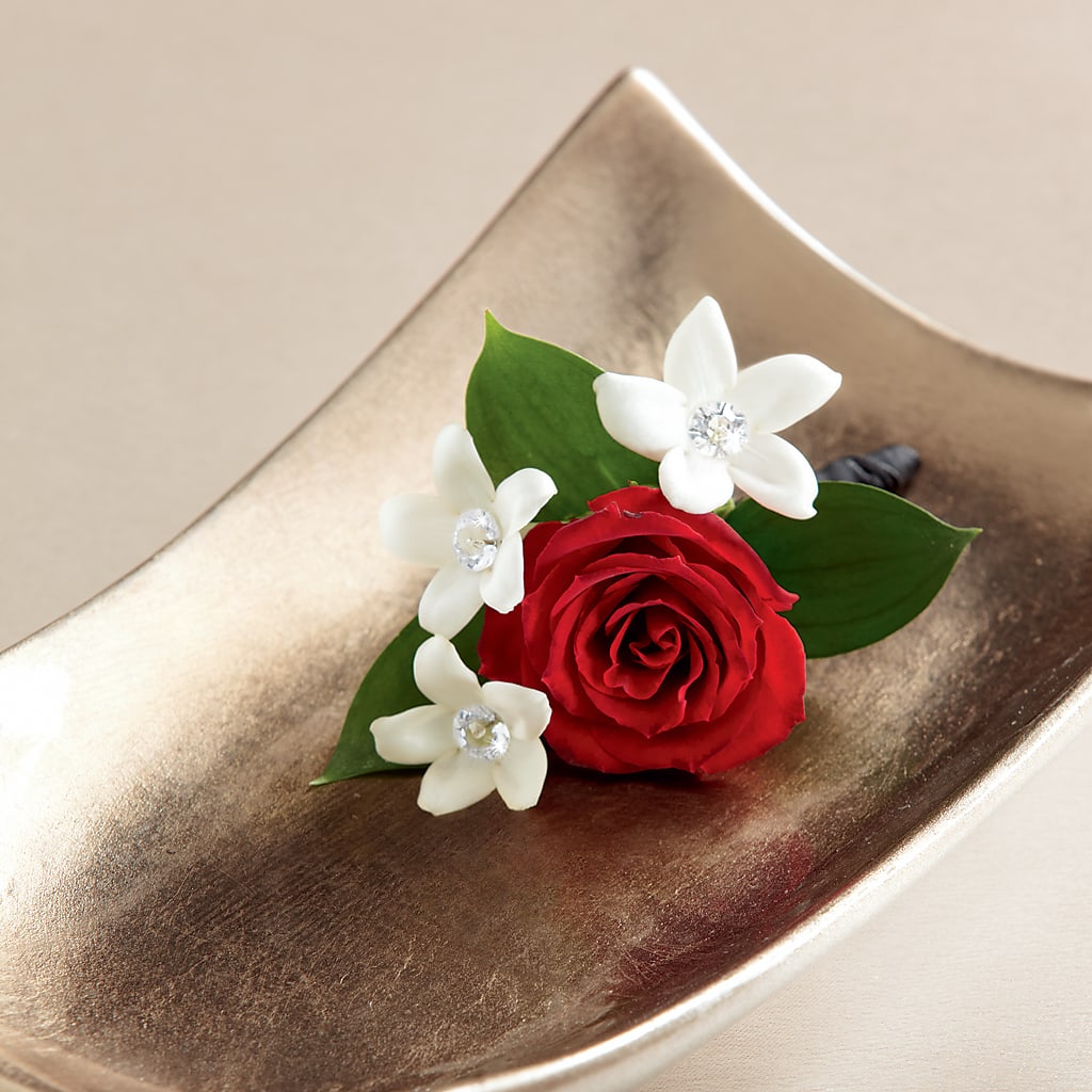 Poetry Boutonniere – Open Blooms Chantilly, Chantilly VA