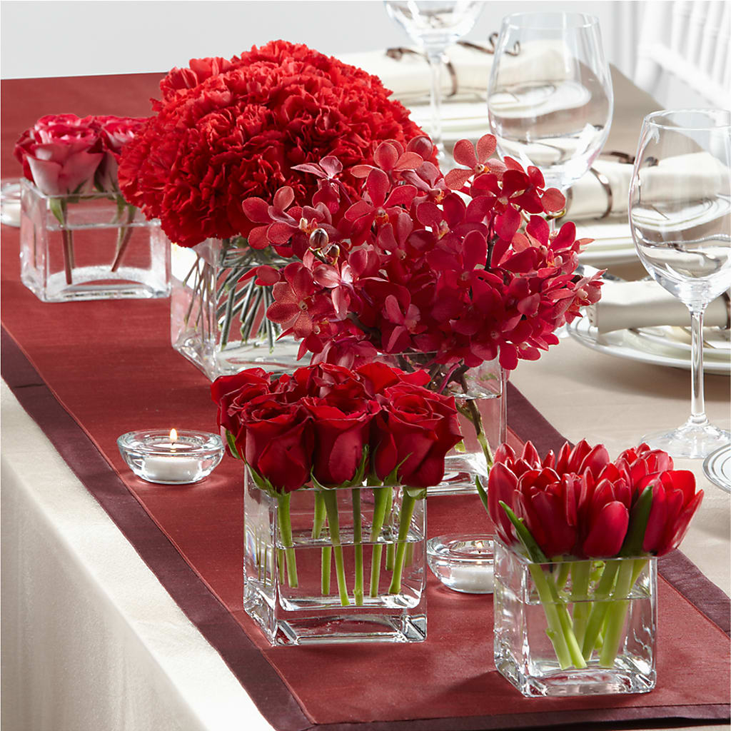 Modern Grace Centerpiece – Open Blooms Chantilly, Chantilly VA