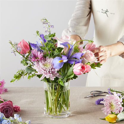 Pastel Tradition - A Florist Original –  Open Blooms Chantilly, Chantilly VA