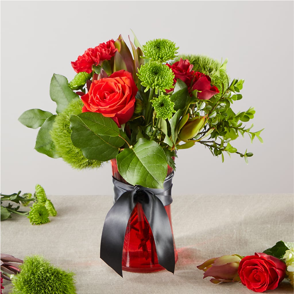 Heritage Kindle – A Florist Original –  Open Blooms Chantilly, Chantilly VA