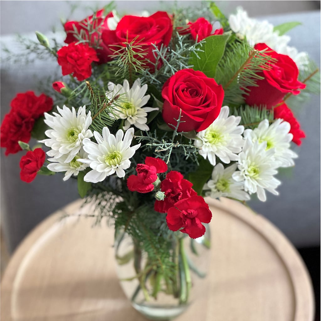 Seasonal Magic Bouquet –  Open Blooms Chantilly, Chantilly VA
