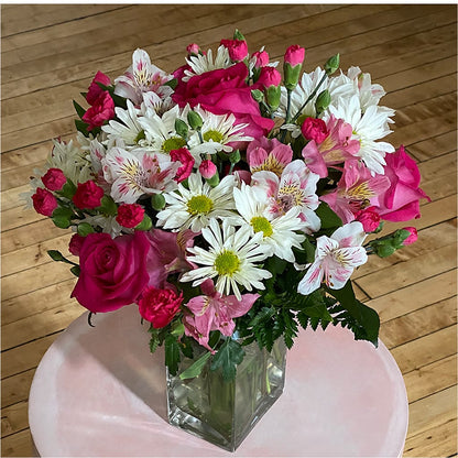 Sweet Surprises® Bouquet –  Open Blooms Chantilly, Chantilly VA