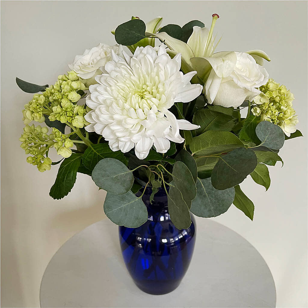 Snowy Dreams Bouquet –  Open Blooms Chantilly, Chantilly VA