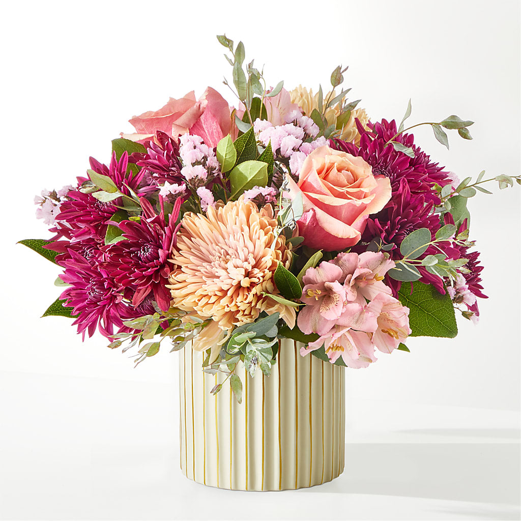 Berry Cobbler Bouquet with Ivory Vase –  Open Blooms Chantilly, Chantilly VA
