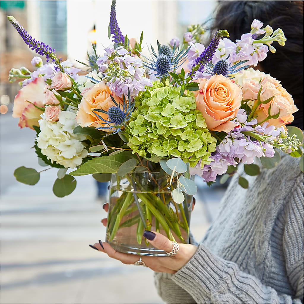 Porch Swing Bouquet –  Open Blooms Chantilly, Chantilly VA