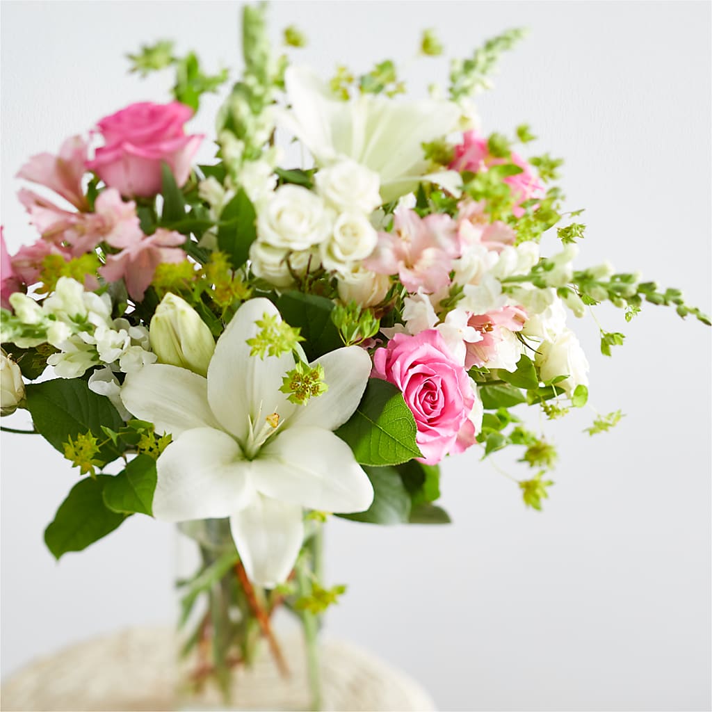 Fondly Bouquet –  Open Blooms Chantilly, Chantilly VA